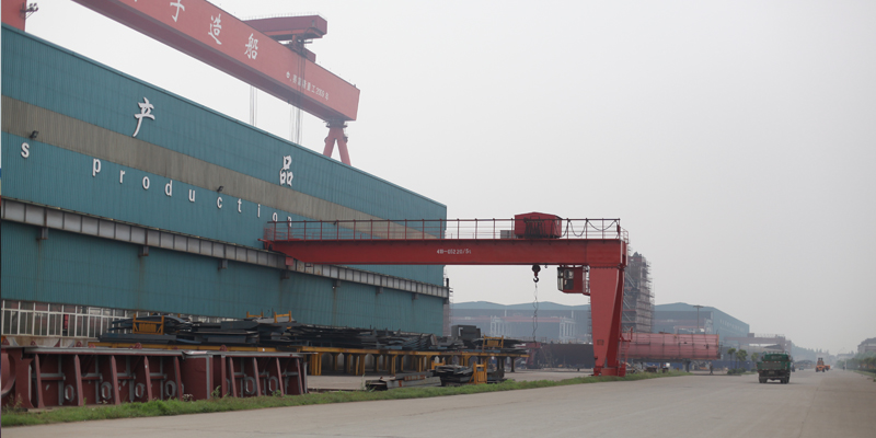 MGB雙主梁半門(mén)式起重機(jī)